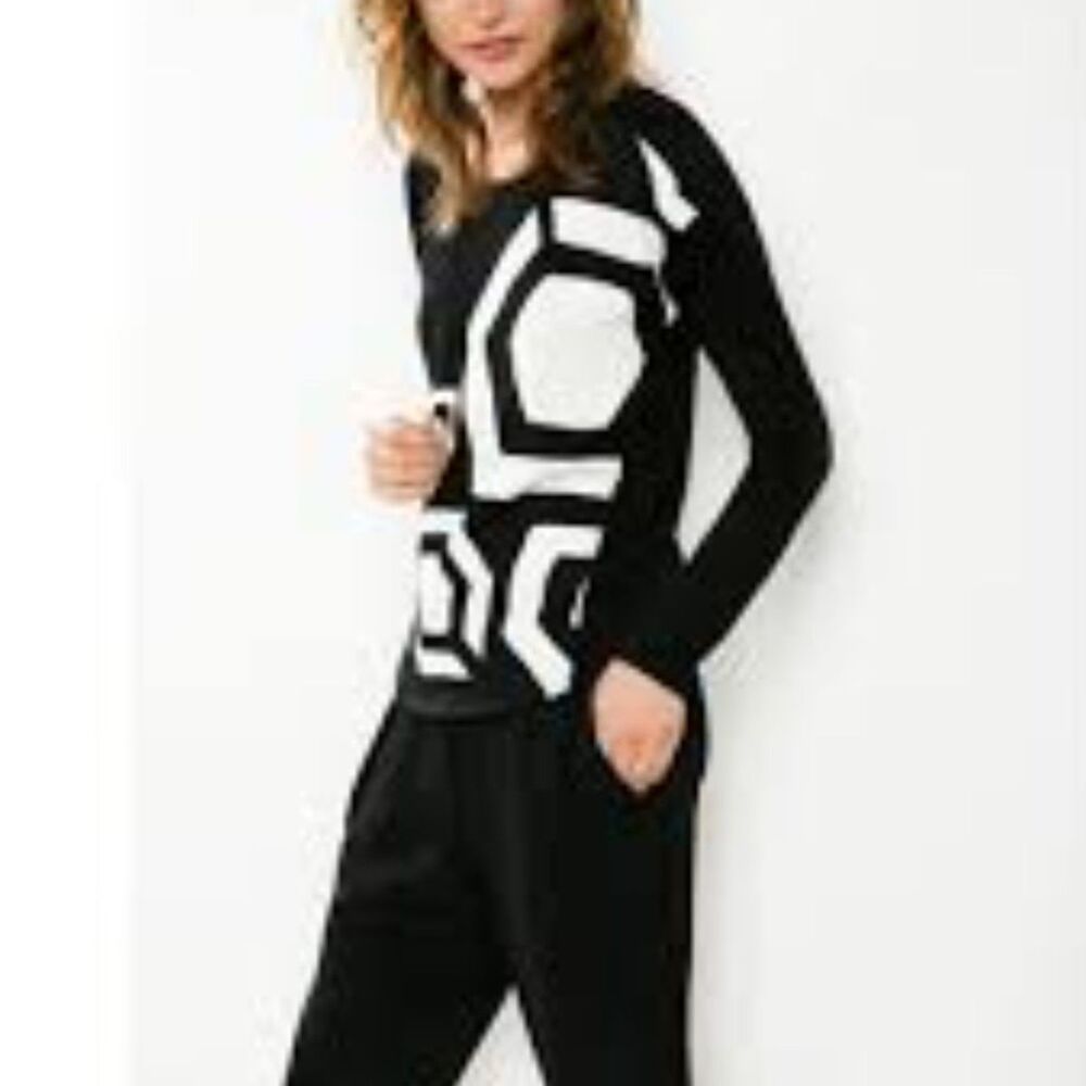A Desigual by M Christian Lacroix BLK WHT Geometric Print Long Sleeve Top S